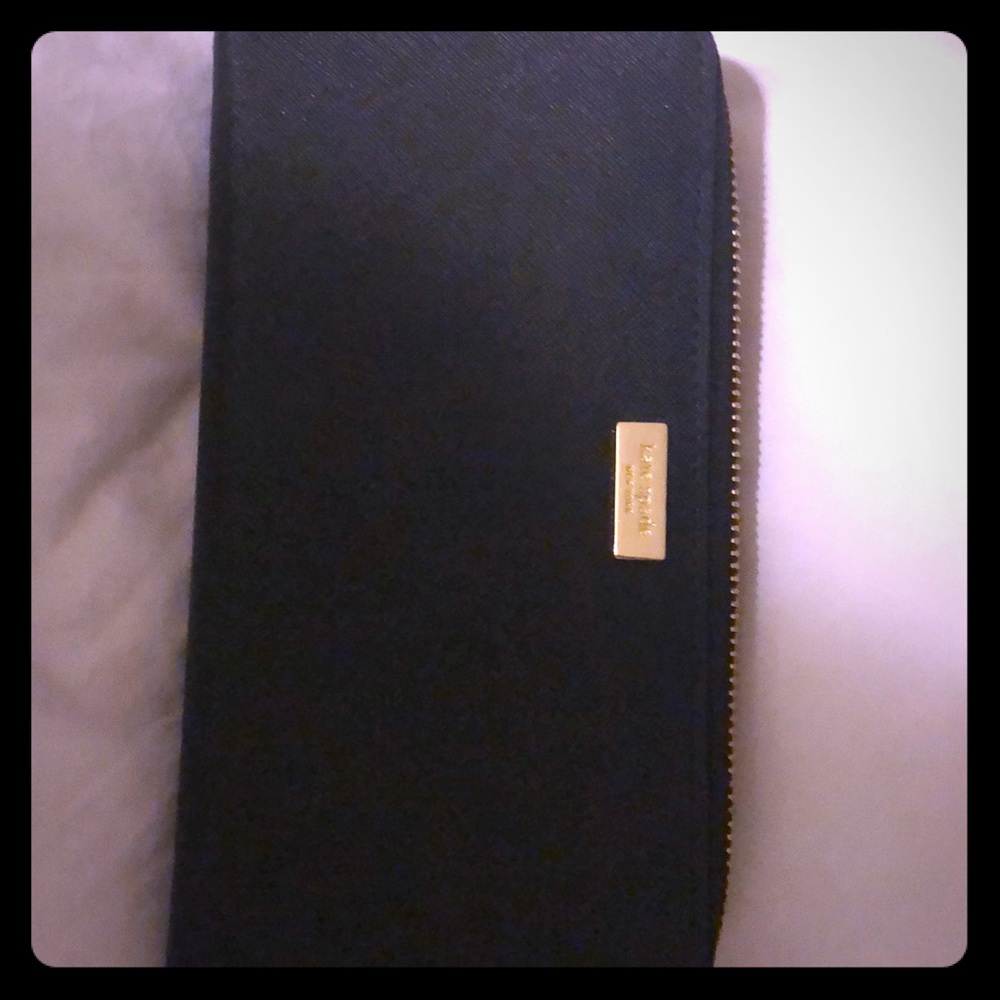 Travel wallet